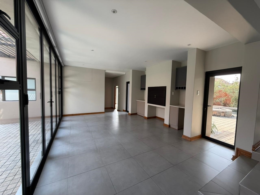 To Let 4 Bedroom Property for Rent in Wild Olive Estate Free State